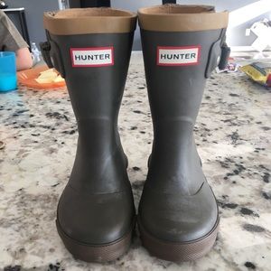 Hunter Davison kids boot! Brand new in box!